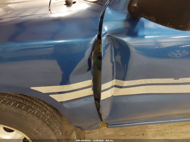 Toyota Pickup Image 5