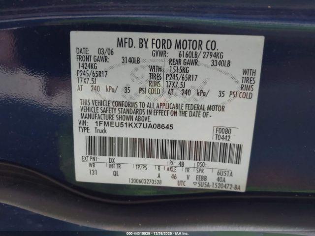 Ford Explorer Xlt Image 11