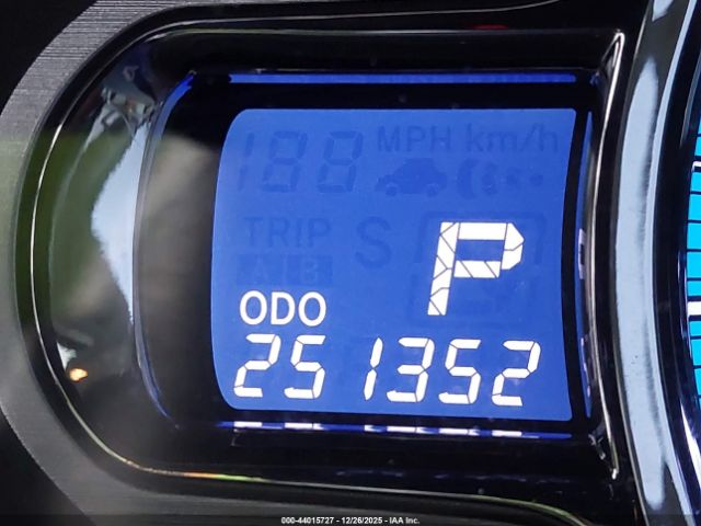 Toyota Sienna Xle V6 8 Passenger Image 14