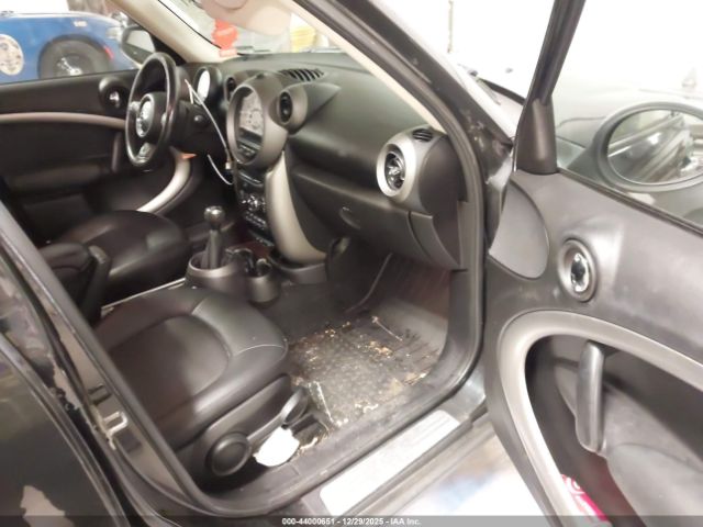 MINI Cooper Countryman Image 9