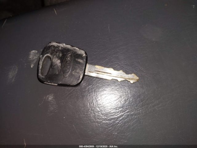 Ford Escape Xls Image 11