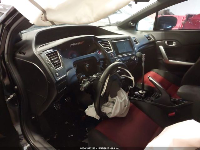 Honda Civic Si Image 3