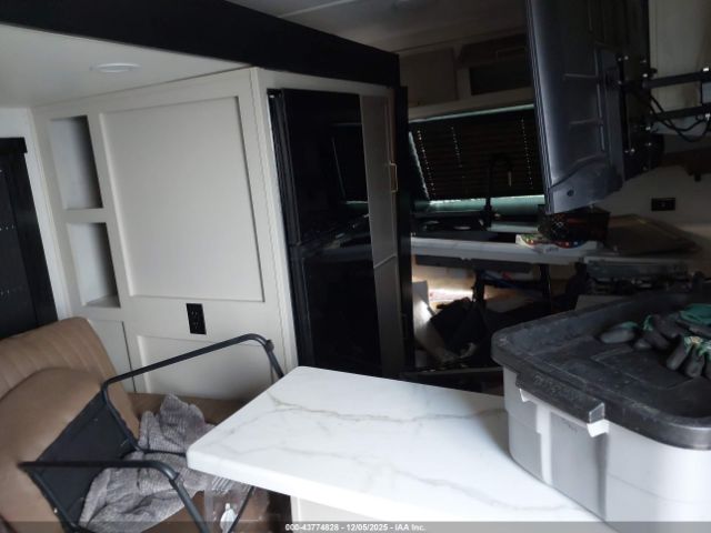 Forest River 261f Image 4