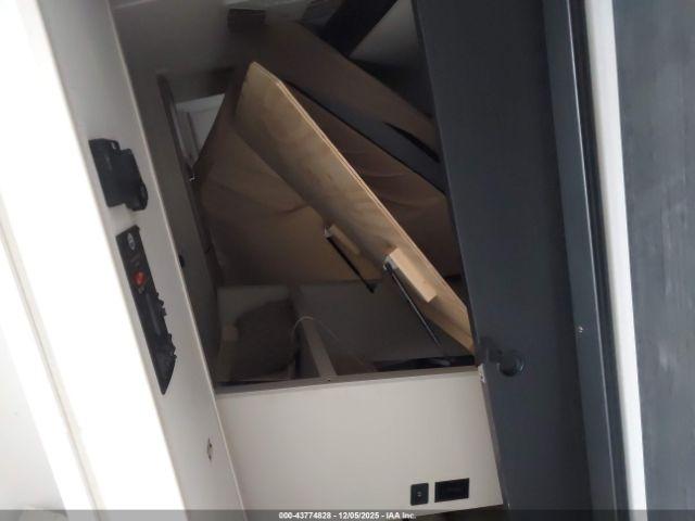 Forest River 261f Image 13