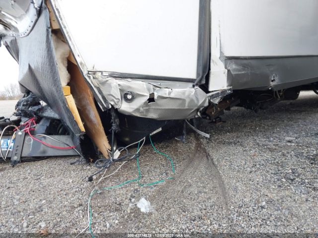 Forest River 261f Image 7