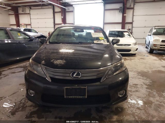 Lexus HS 250h Image 2