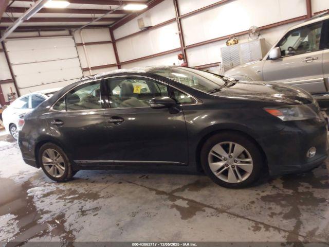 Lexus HS 250h Image 3