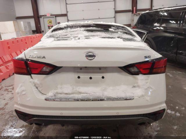 Nissan Altima Sr Intelligent Awd Image 15