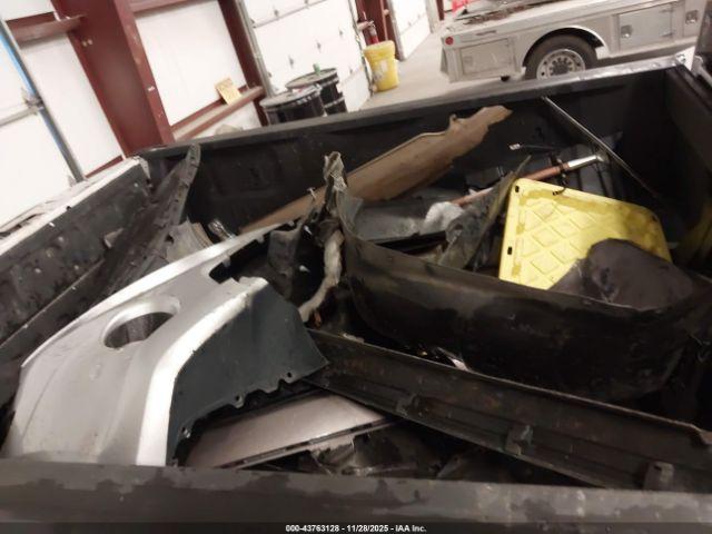 Ford F-250 Xlt Image 9