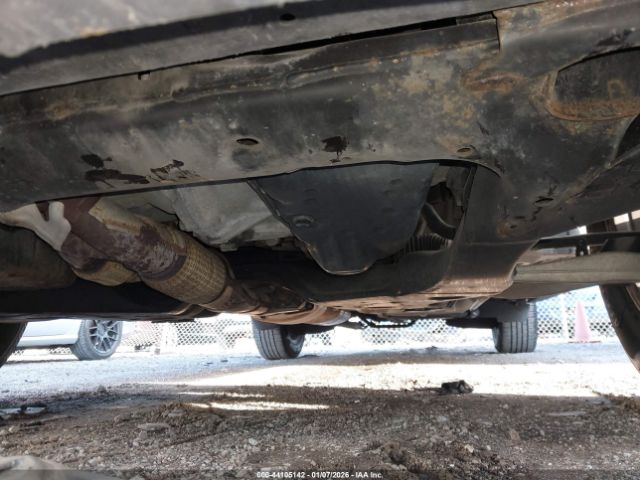 Nissan Pathfinder Sl Image 12