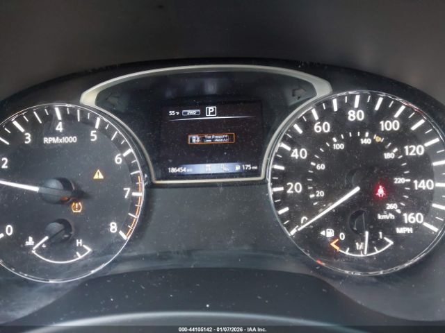 Nissan Pathfinder Sl Image 13