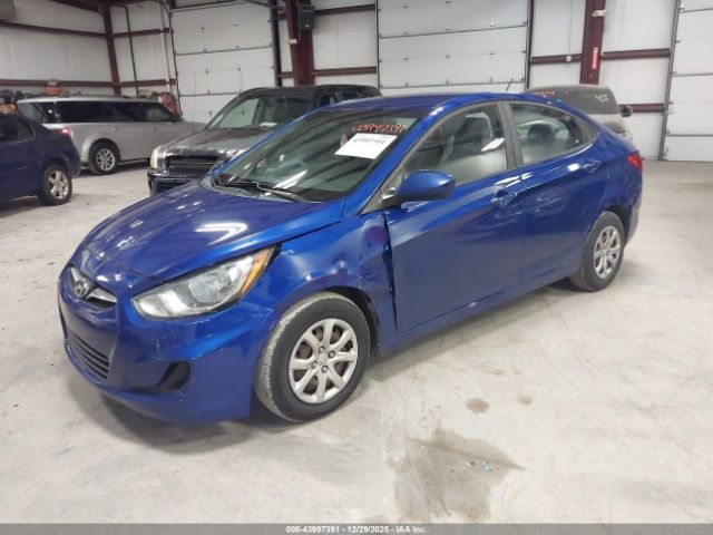 Hyundai ACCENT Gls Image 2