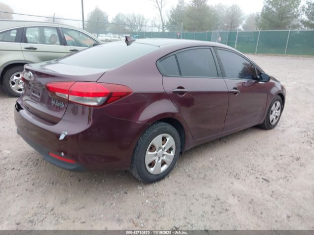 Kia Forte Lx Image 8