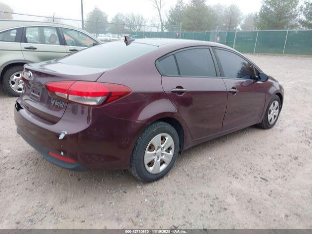 Kia Forte Lx Image 8