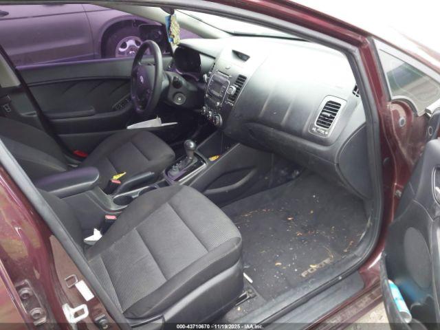 Kia Forte Lx Image 9