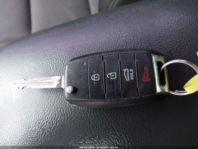 Kia Forte Lx Image 4